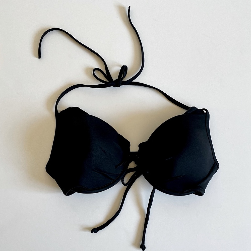 Victoria’s Secret Ruffle Push Up Bikini Top